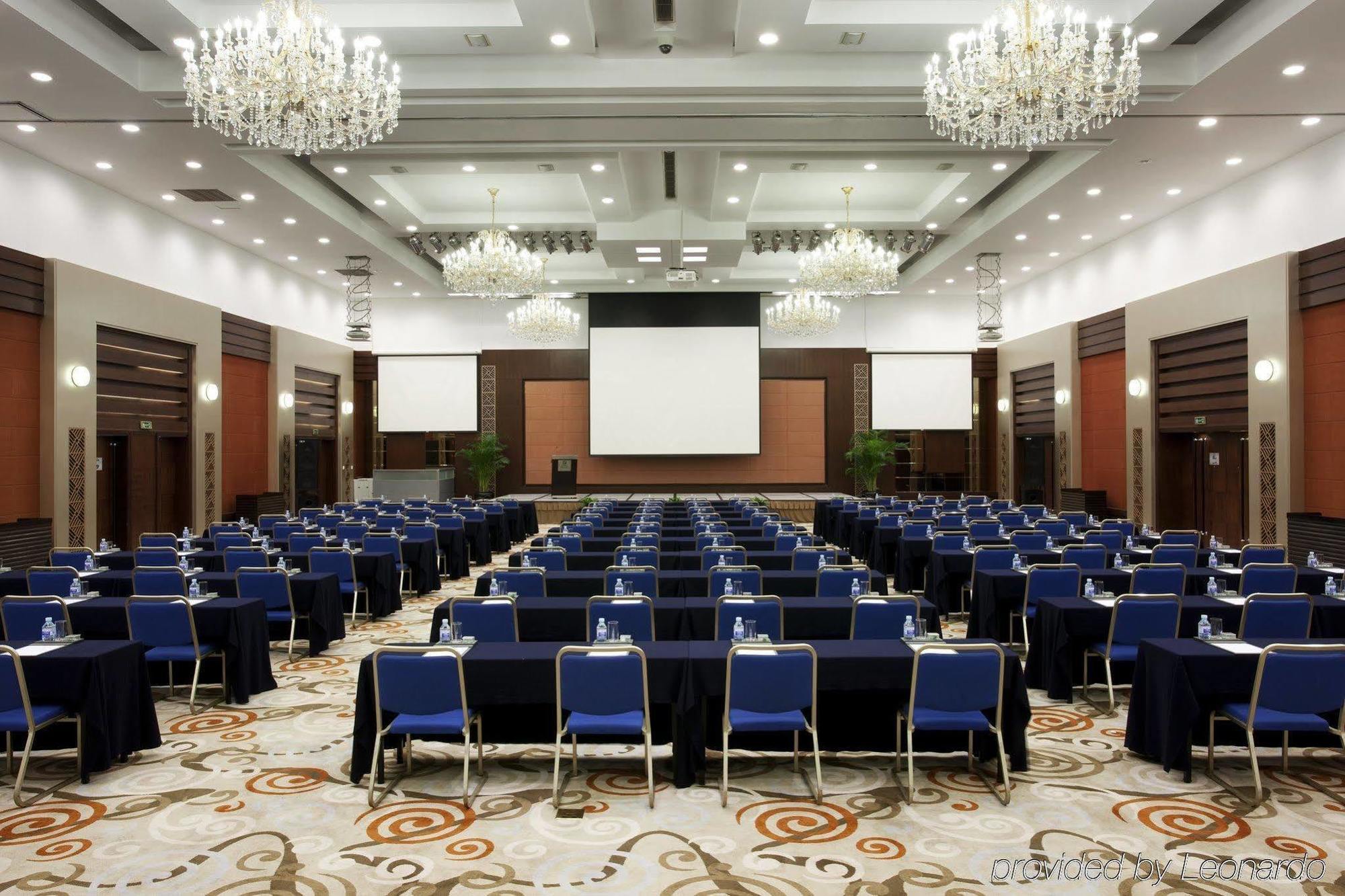 Holiday Inn Central Plaza Beijing Kemudahan gambar